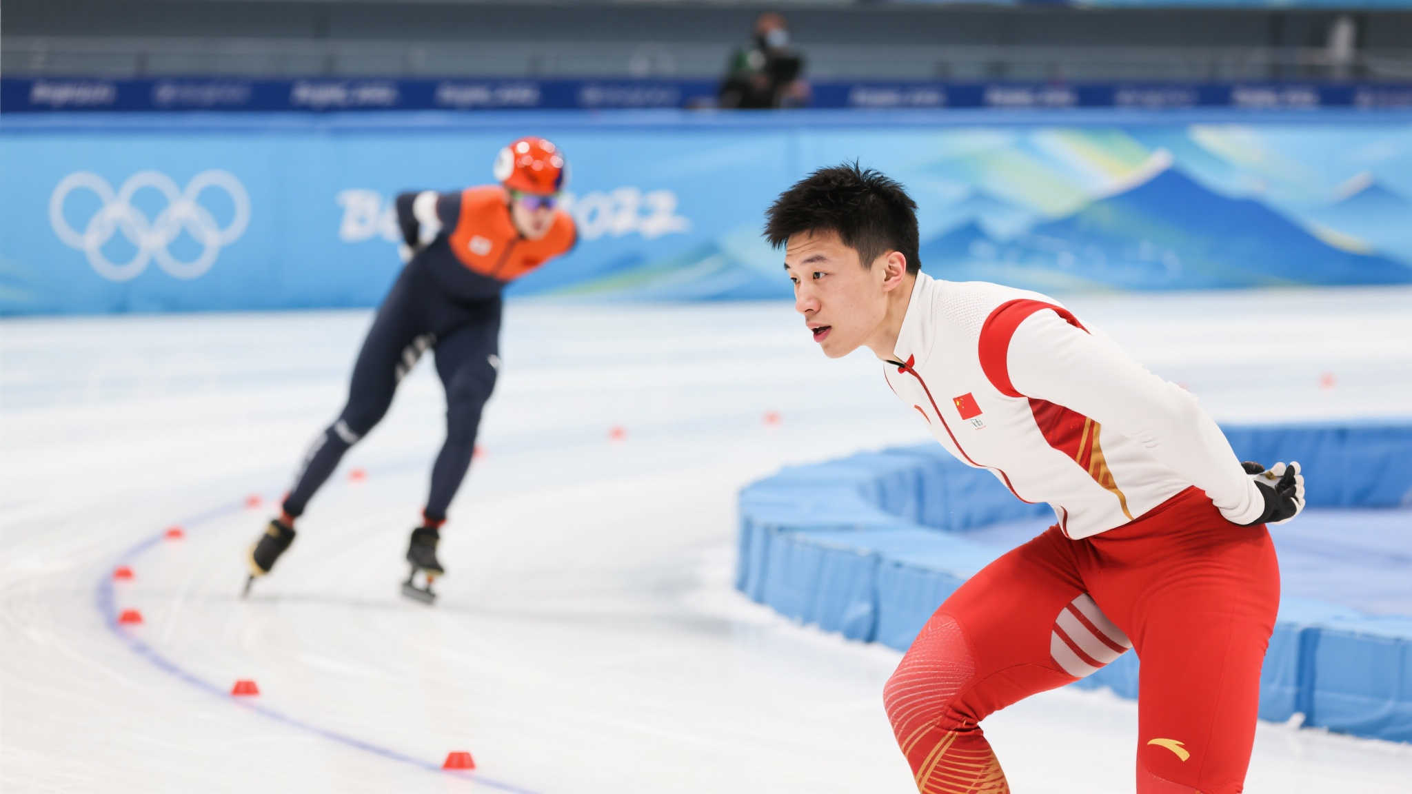 间无后顾之 间无后顾之