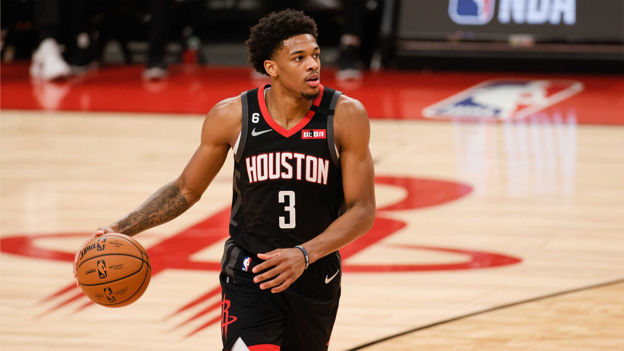 僅在俱樂部 僅在俱樂部